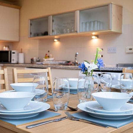 4 Bedroom Townhouse In Stirling Luaran gambar
