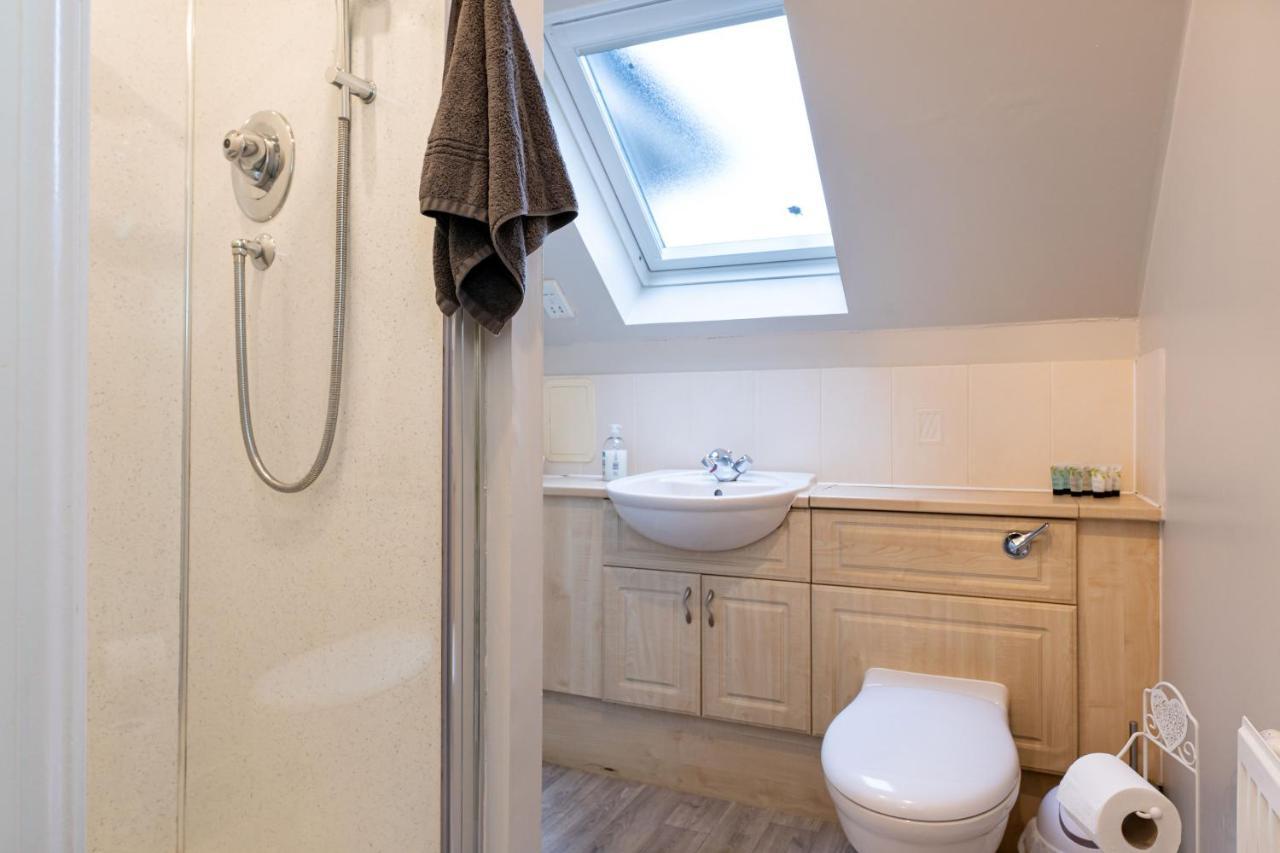 4 Bedroom Townhouse In Stirling Luaran gambar