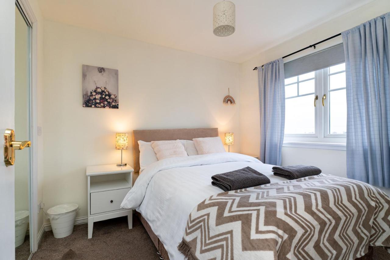 4 Bedroom Townhouse In Stirling Luaran gambar